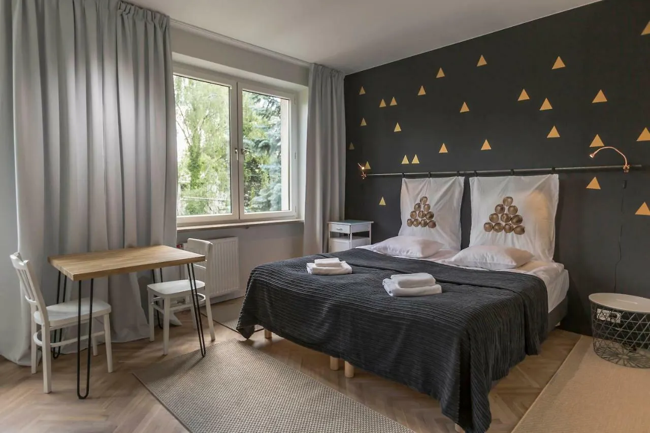 Irysowy Premium Hostel Varşova 0*,  Polonya