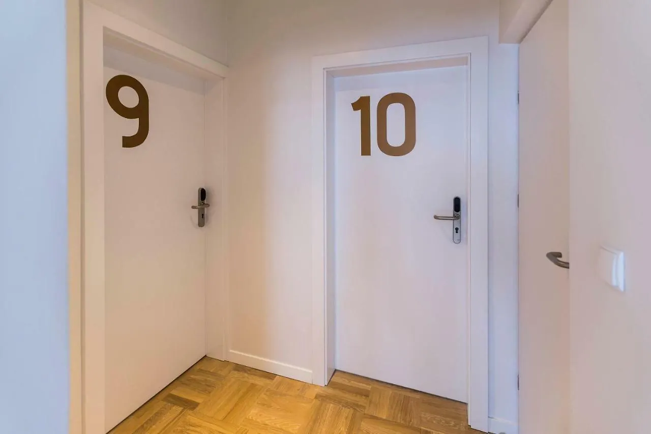 Homestay Irysowy Premium Hostel Warsaw