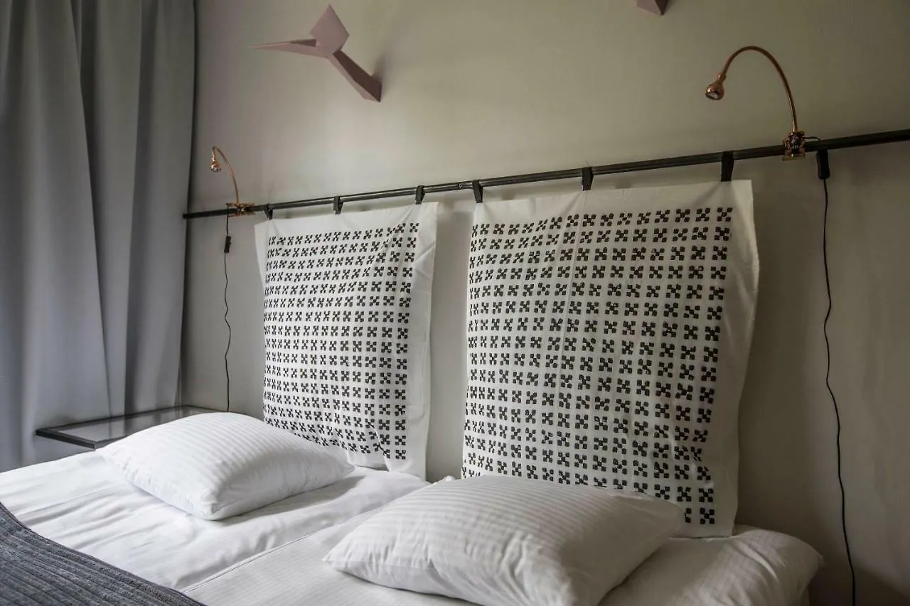 Irysowy Premium Hostel Warsaw 0*,  Poland